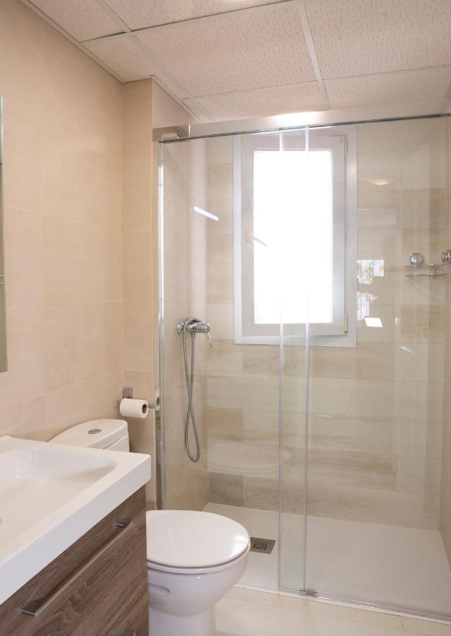 Puerto Deportivo Estepona Ngoại thất bức ảnh
