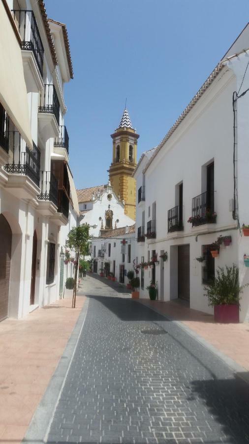 Puerto Deportivo Estepona Ngoại thất bức ảnh