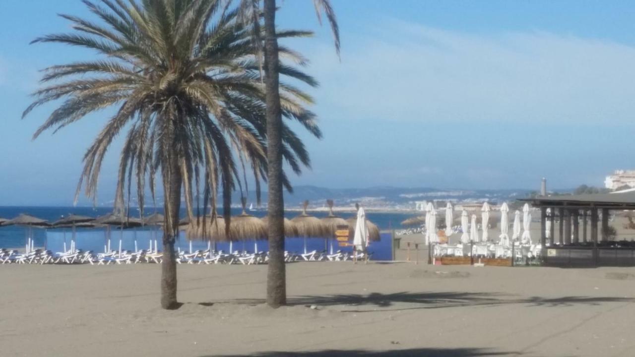 Puerto Deportivo Estepona Ngoại thất bức ảnh