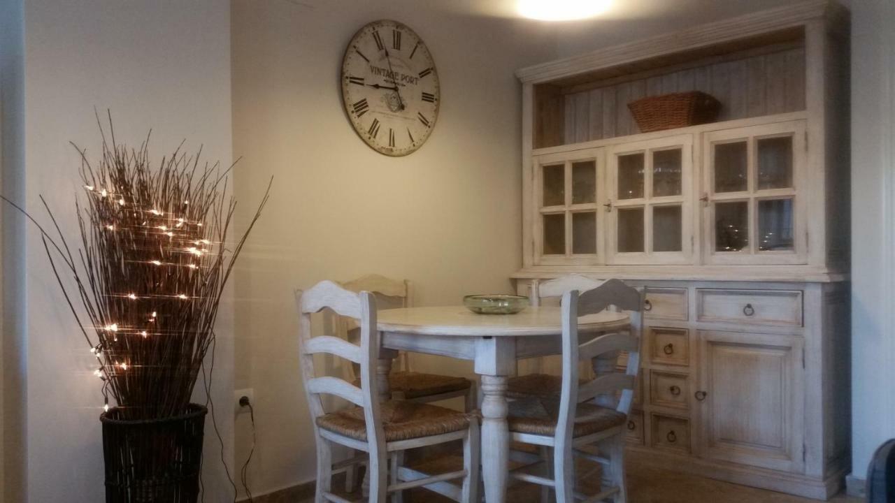 Puerto Deportivo Estepona Ngoại thất bức ảnh