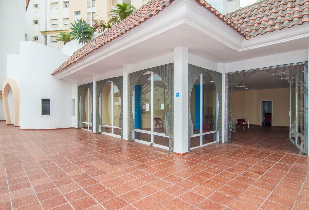 Puerto Deportivo Estepona Ngoại thất bức ảnh